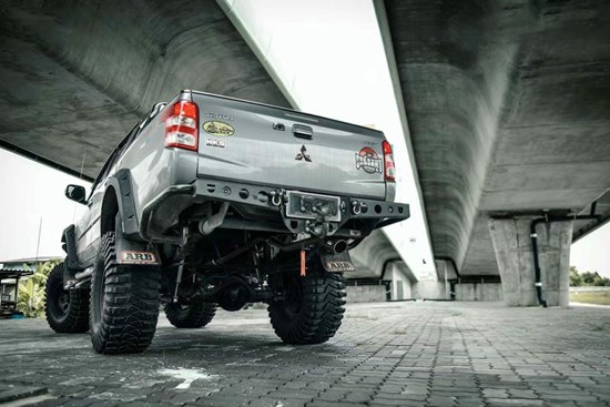 Triton Single Exhaust Pipe 2015-
