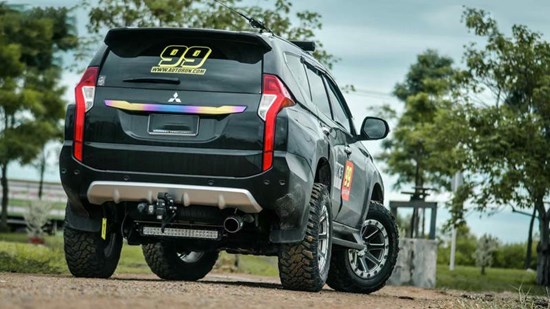 Pajero/Montero Single Exhaust Pipe and Downpipe Full  2015-